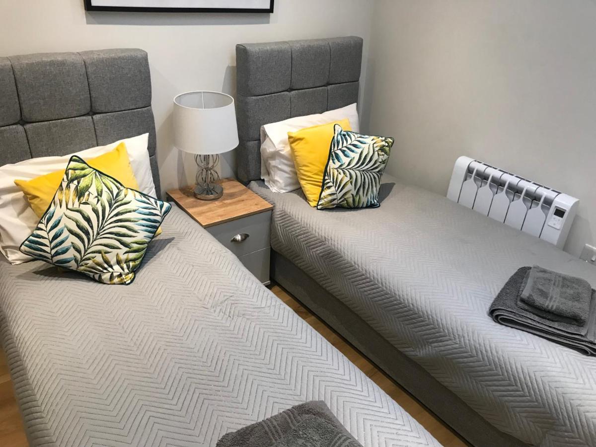 Heart Of Henley 1 & 2 Bedroom Apartments Dış mekan fotoğraf